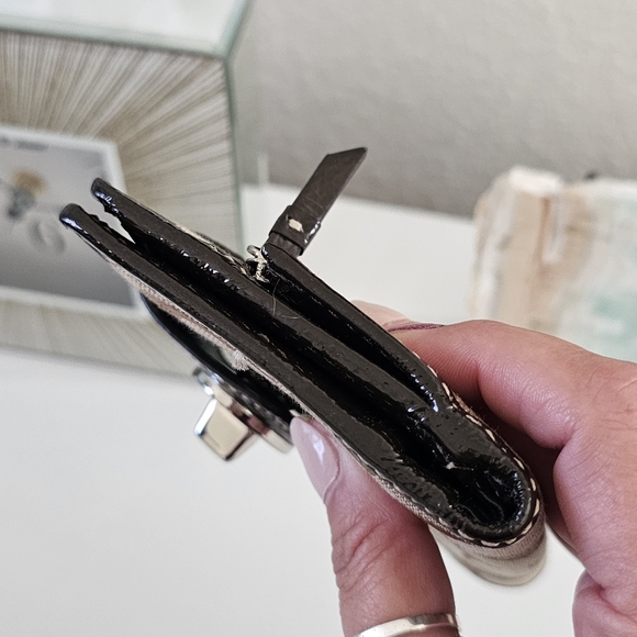 EUC Coach Brown/Tan Turnlock Signature Medium Y2K Wallet - Picture 5 of 6